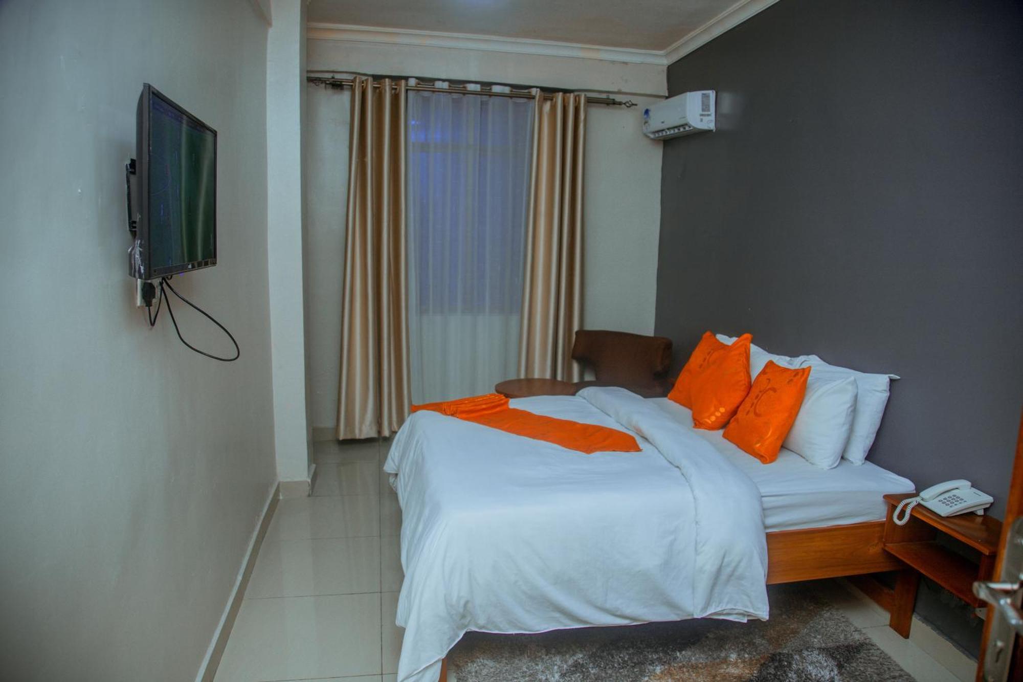 Le Grand Marie Hotel Dar es Salaam Exterior foto