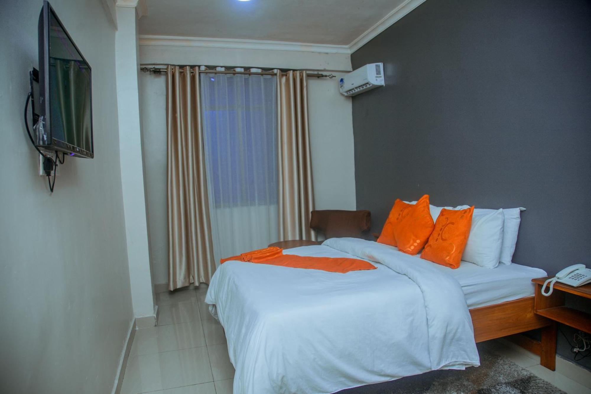 Le Grand Marie Hotel Dar es Salaam Exterior foto
