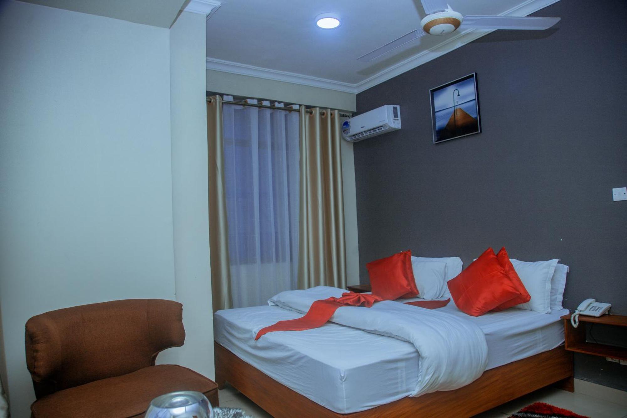Le Grand Marie Hotel Dar es Salaam Exterior foto
