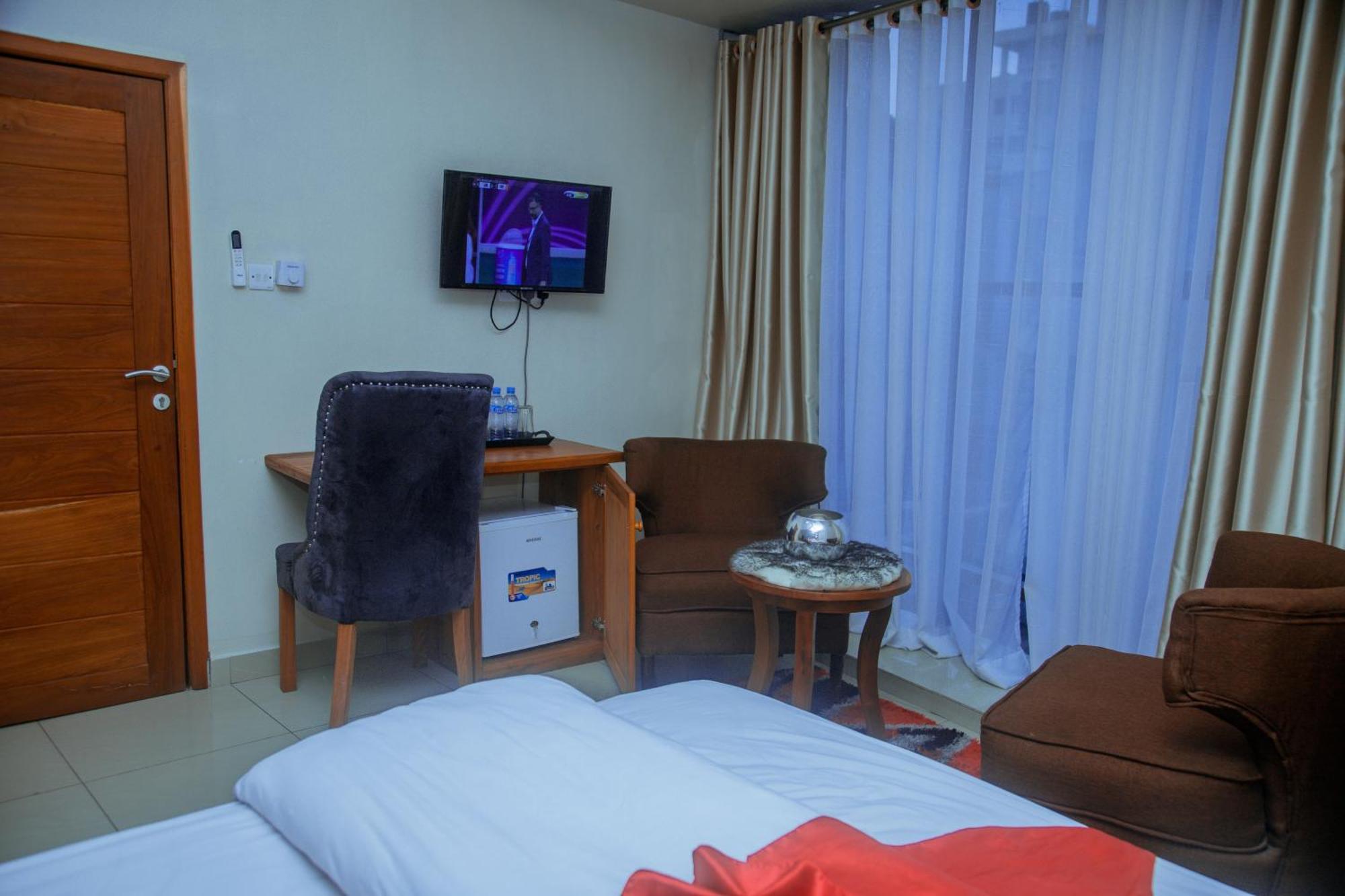 Le Grand Marie Hotel Dar es Salaam Exterior foto